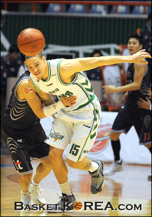 1398pyt20121212-05