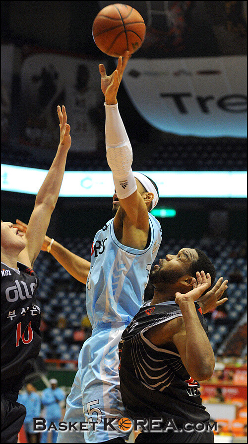 1398pyt20121222-05