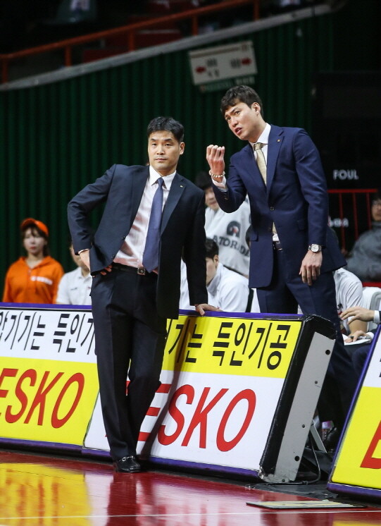 조동현