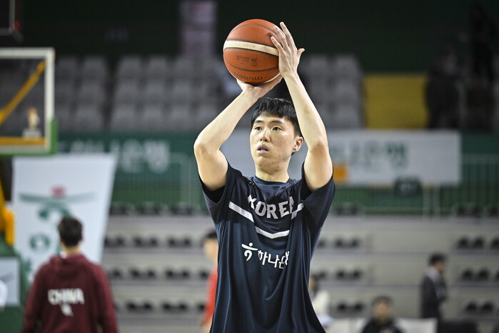 [FIBA WC] 분전에도 고개 숙인...
