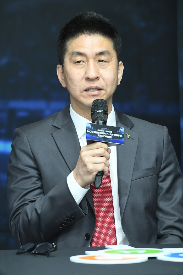 긴 시간 기다렸던 김상식 삼성 감독,...